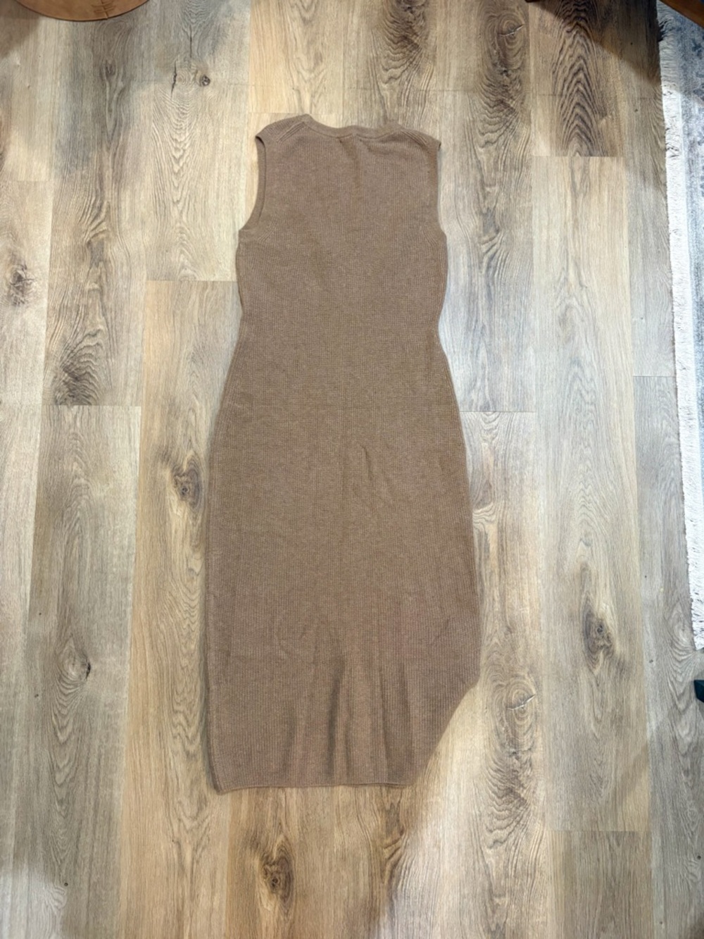 Quince 100% Mongolian Cashmere Sleeveless Midi Sweater Dress NWT Medium - Picture 5 of 5